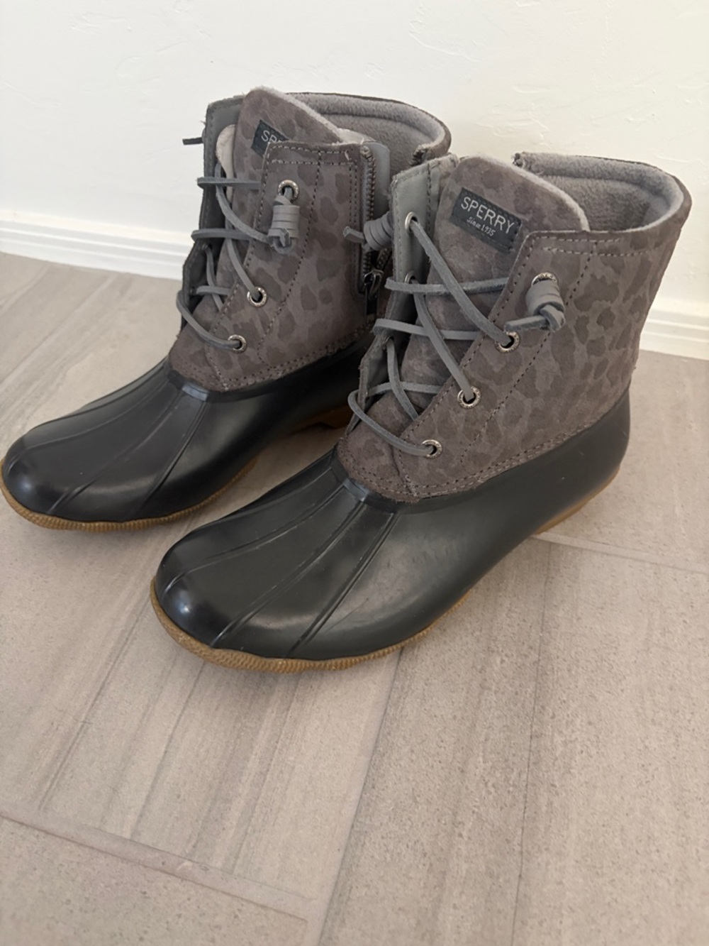 Sperry Women’s Grey Waterproof Lace-Up Duck Boots